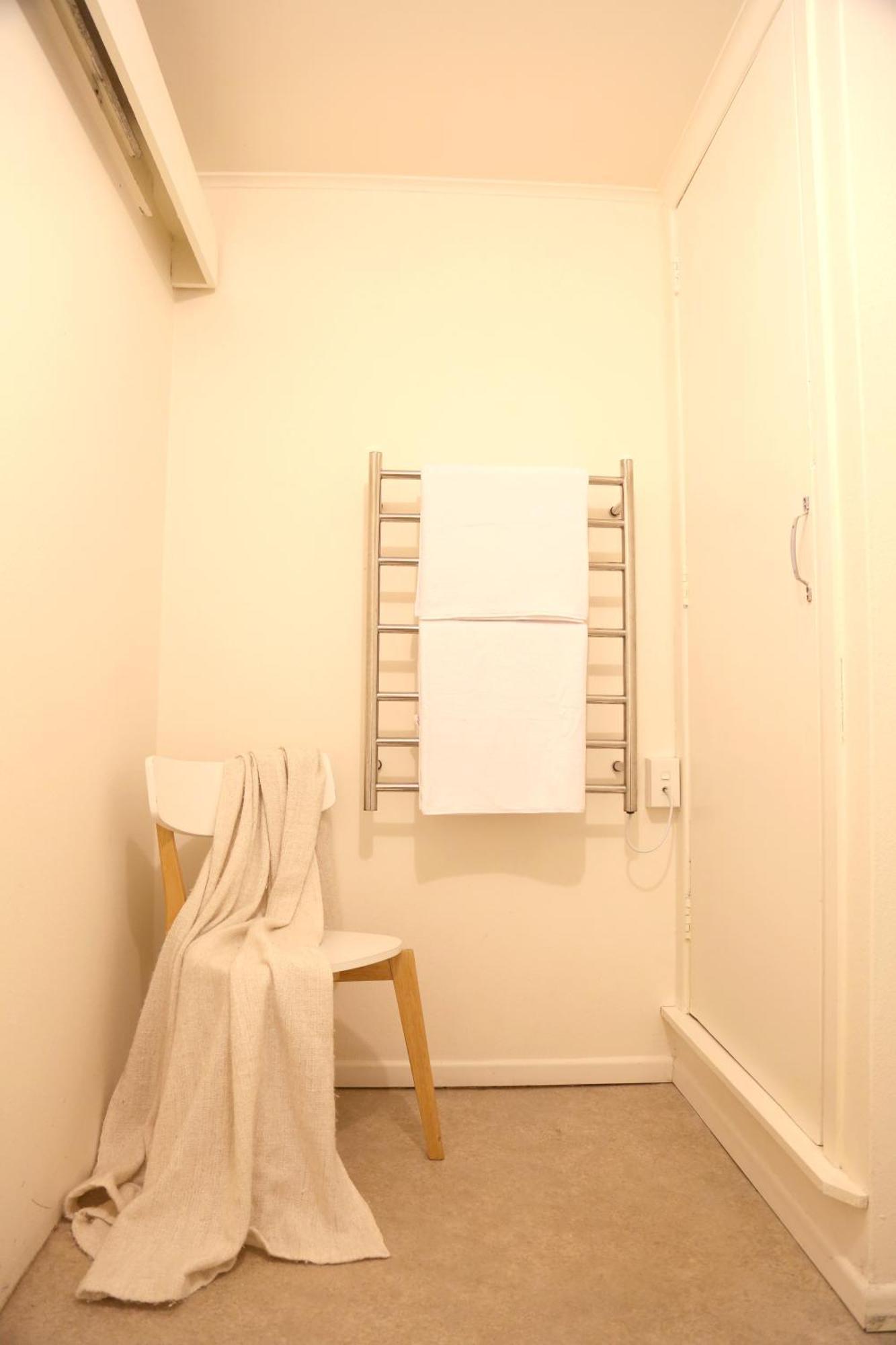 Skyline Haven - Entire Apartment - Free Parking, Espresso, Netflix - 15M To Cbd, Stadium, Ferry Wellington Esterno foto