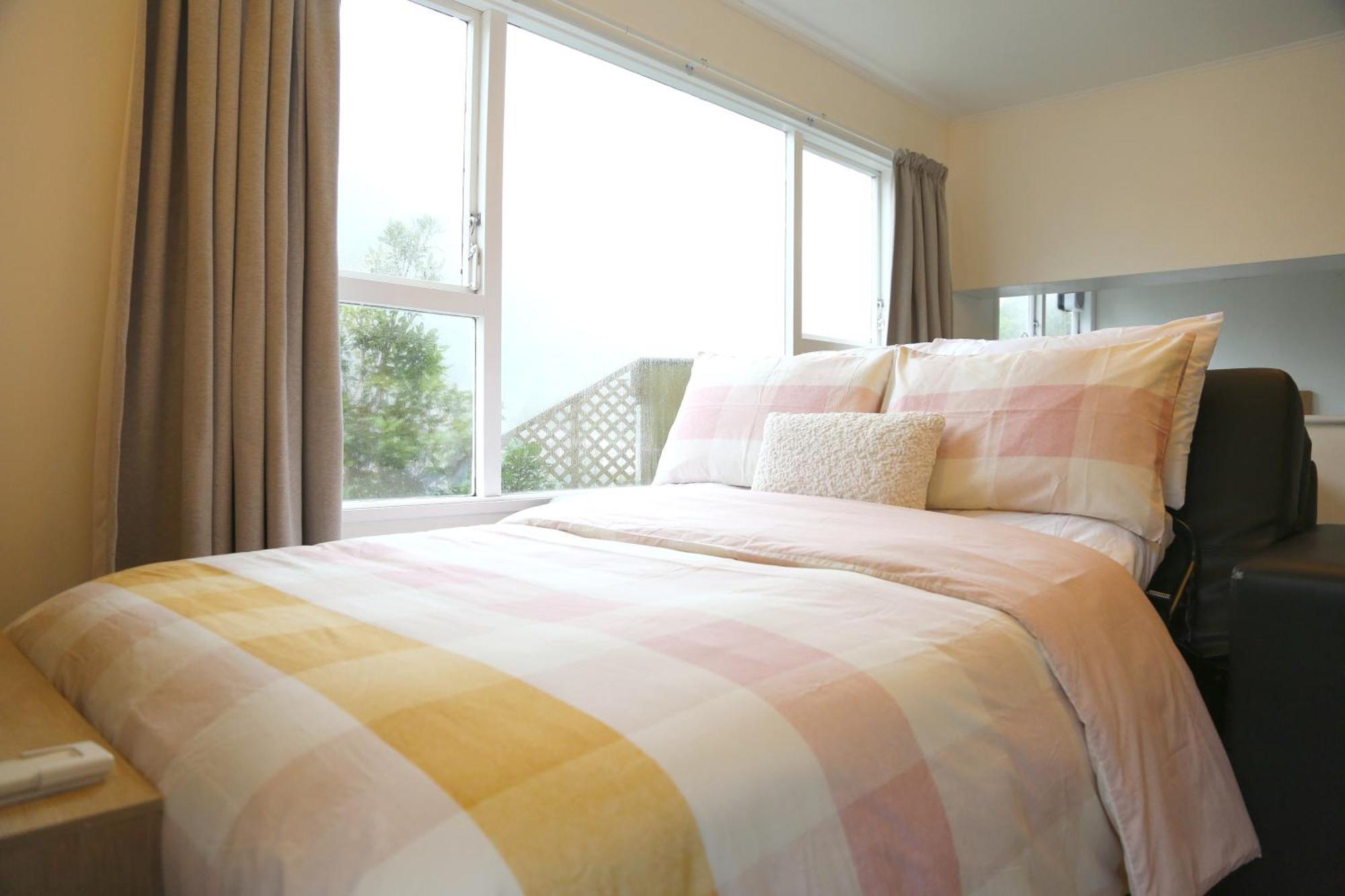 Skyline Haven - Entire Apartment - Free Parking, Espresso, Netflix - 15M To Cbd, Stadium, Ferry Wellington Esterno foto